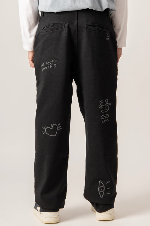 Pantalón Relaxed Urban Embroidered Black