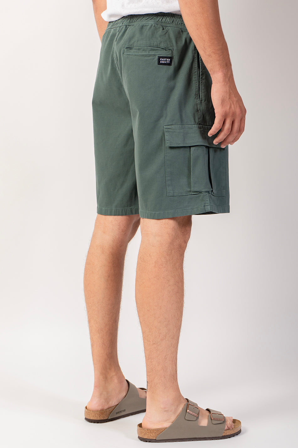 Bermuda Cargo Wide Leg Pale Green