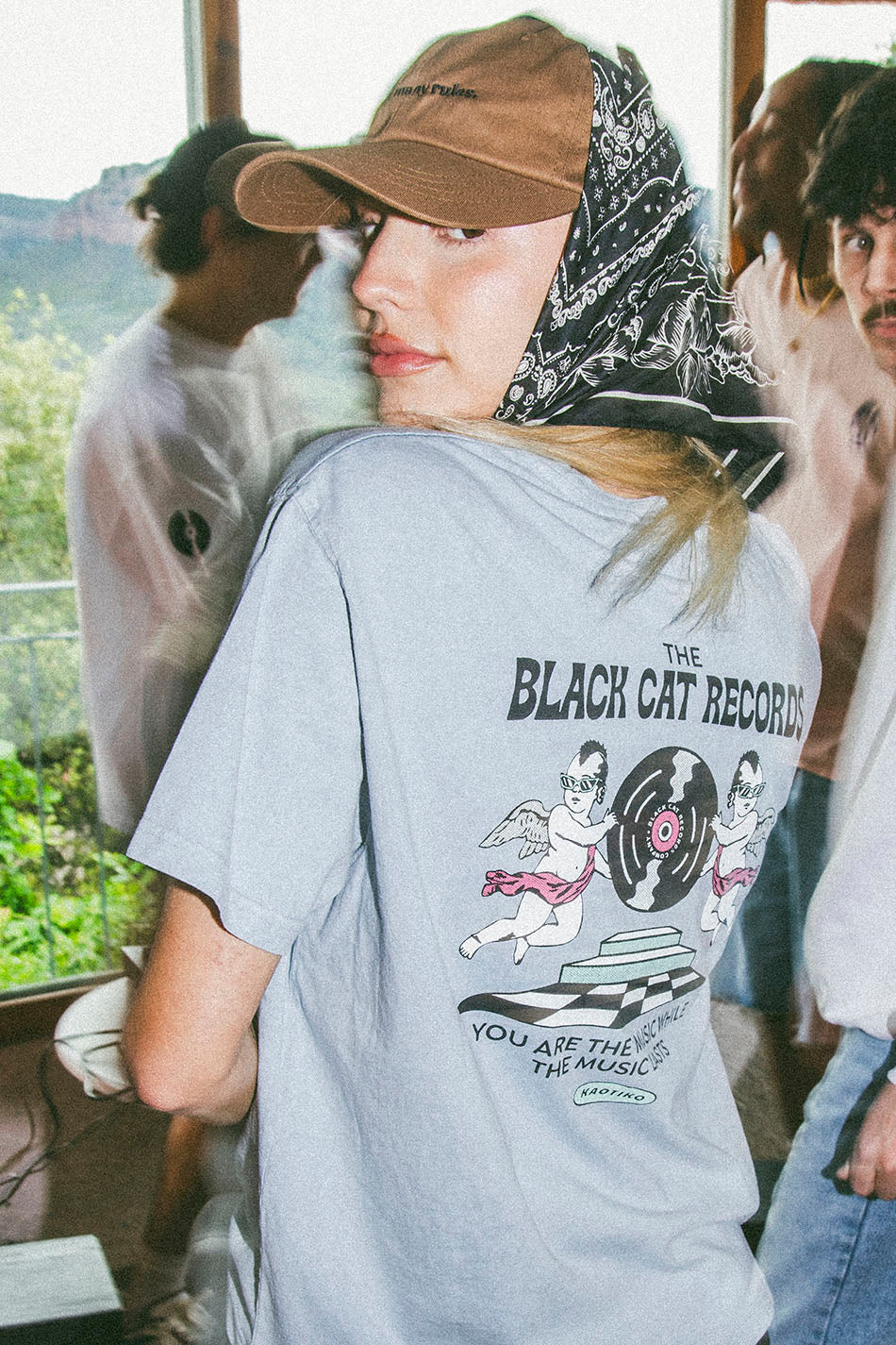 Camiseta Washed The Black Cat  Angels Steel